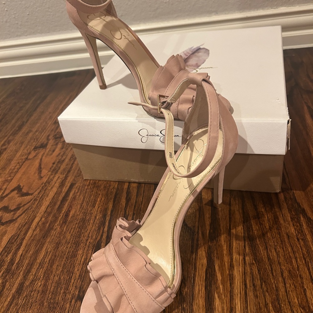 Jessica Simpson Blush Ruffle Heels - Picture 2 of 9